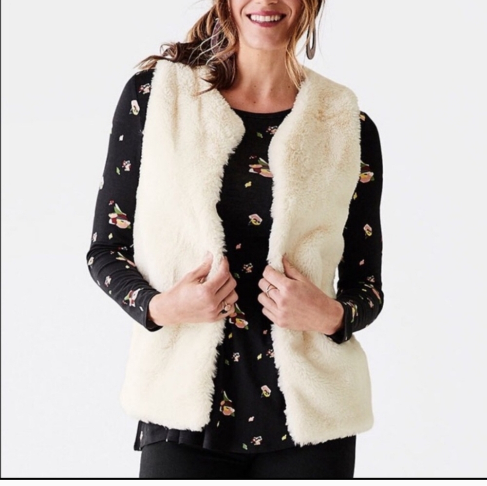 Matilda Jane Women's Snow Way Faux Fur Vest